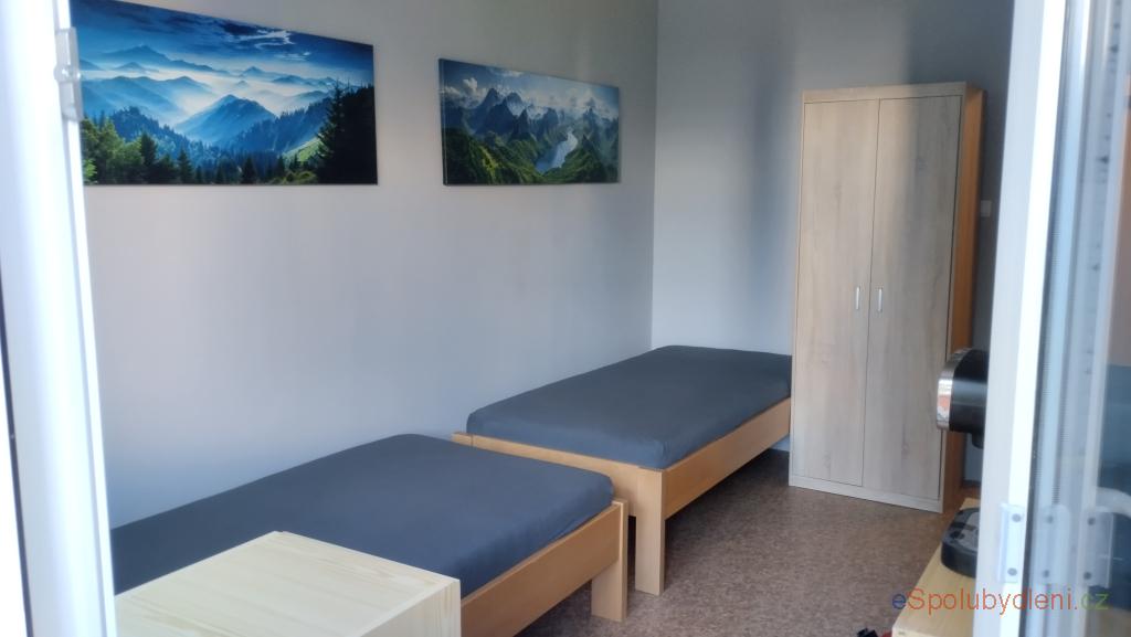 Nabízím místo/pokoj Olomouc-město, , 4.900Kč/měsíc/(osobu)